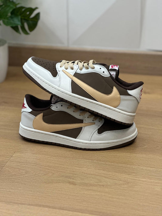 Air Jordan 1 Low Travis Scott - Reverse Mocha