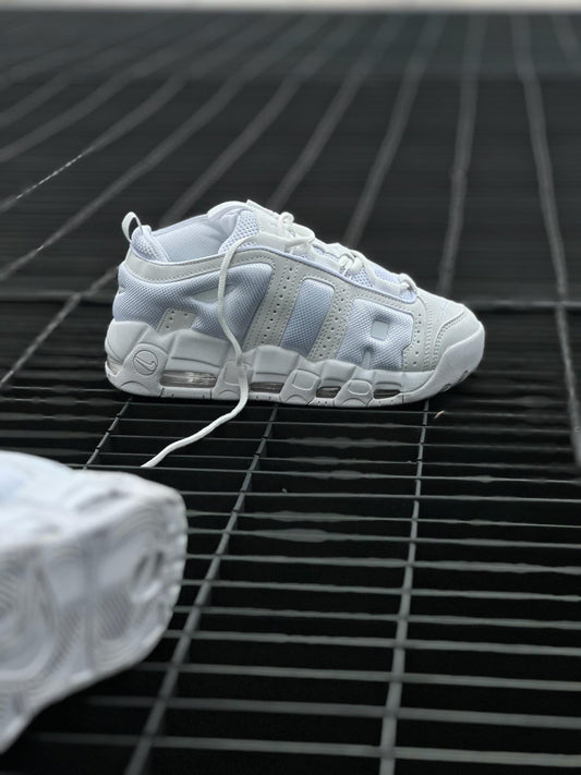 Nike Air More Uptempo Low - White