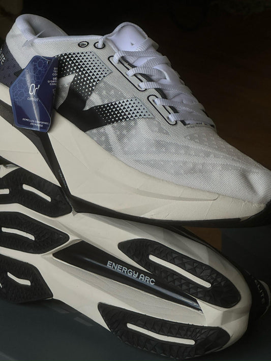 New Balance FuelCell Rebel V4