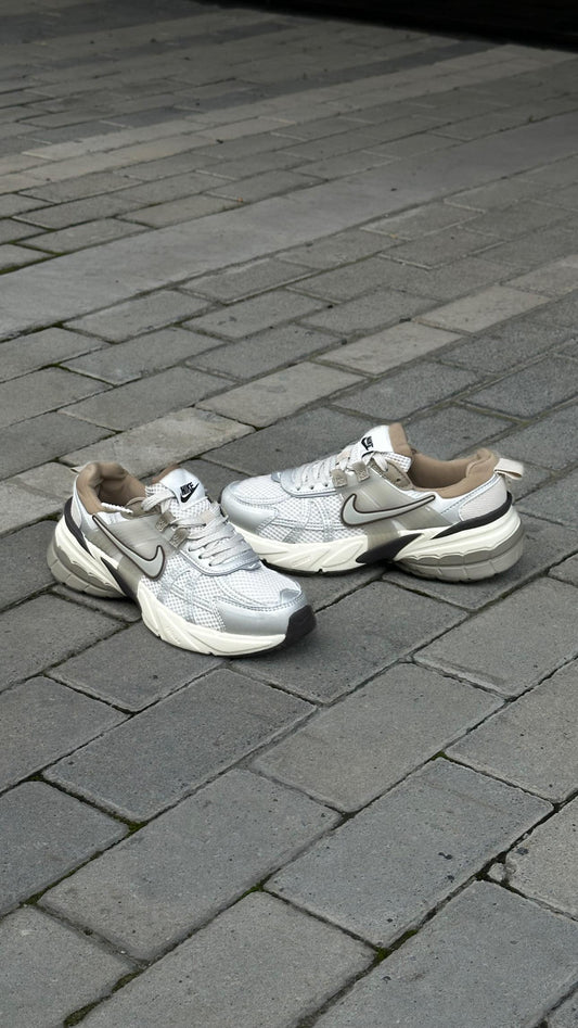 Nike V2K Run