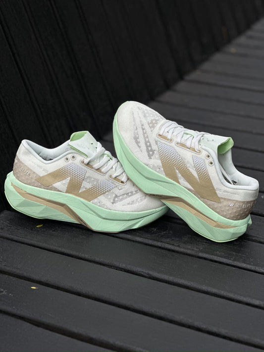 New Balance - FuelCell Rebel v4