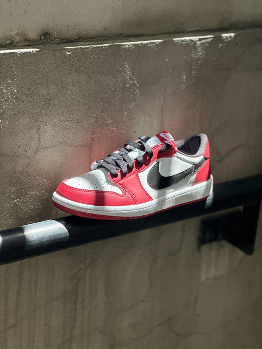 Nike Air Jordan 1 Retro Low - "Chicago"