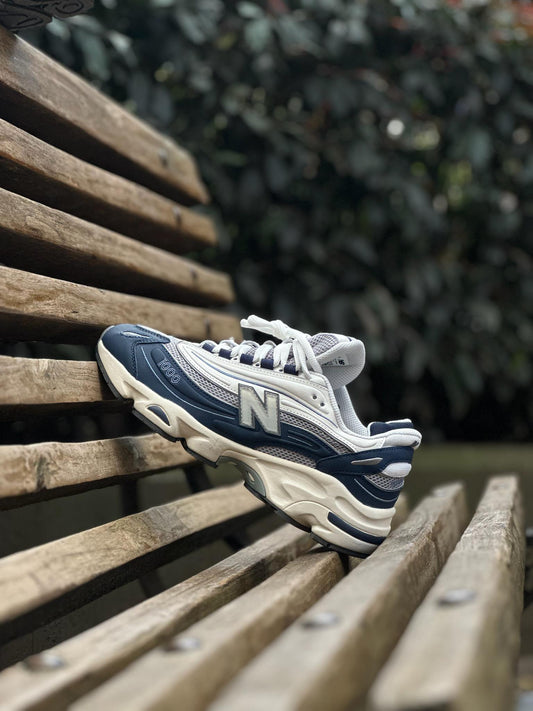 New Balance 1000