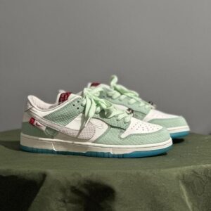 Nike Dunk Low LX - Year Of The Dragon