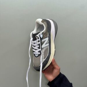 New Balance 990V6 - Castlerock / Moonrock