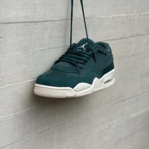 Nike Air Jordan 4 - RM