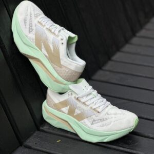 New Balance - FuelCell Rebel V4