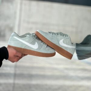 Nike SB Dunk Low - Iceland Green Gum