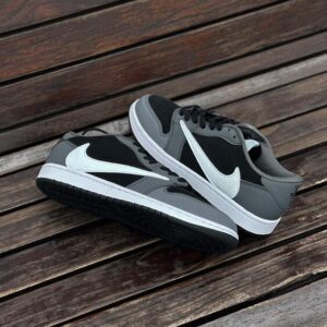 Nike Air Jordan 1 Low - Travis Scott