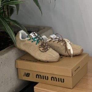 New Balance 550 - Miu Miu