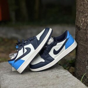 Nike Air Jordan 1 Retro Low - Obsidian UNC