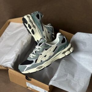 Asics Gel NYC - Graphite Grey Black