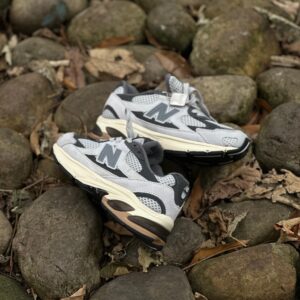 New Balance 2010 - Cream Grey